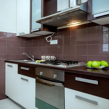 Alluring Holiday In With Balcony Feriehus *