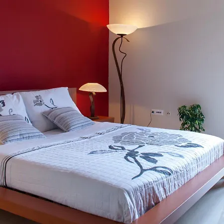 Alluring Holiday In With Balcony Feriehus *
