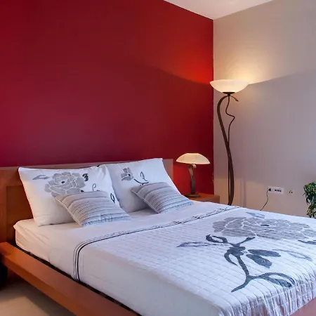 Alluring Holiday In With Balcony *